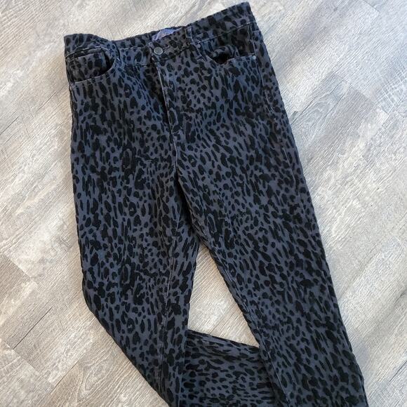 Rachel Roy Black velvet Leopard print pants Sz. 8 - Picture 1 of 4